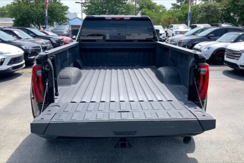 More photos of 2025 GMC Sierra 3500 HD Denali DRW at Cable Dahmer Buick GMC of Independence, MO