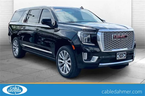 Black 2023 GMC Yukon XL Denali for sale in Independence, MO