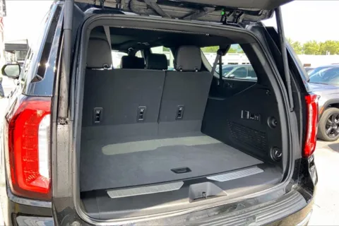More photos of 2023 GMC Yukon XL Denali at Cable Dahmer Buick GMC of Independence, MO
