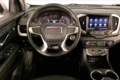 More photos of 2024 GMC Terrain SLT at Cable Dahmer Buick GMC of Independence, MO