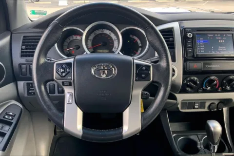 More photos of 2015 Toyota Tacoma DBL CB 4WD V6 SR at Cable Dahmer Buick GMC of Independence, MO
