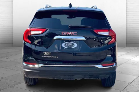 Another view of 2024 GMC Terrain SLT for sale in Independence, MO at Cable Dahmer Buick GMC of Independence