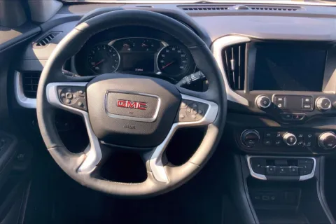More photos of 2024 GMC Terrain SLT at Cable Dahmer Buick GMC of Independence, MO