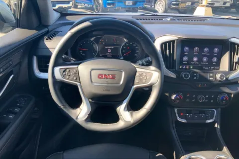 More photos of 2024 GMC Terrain SLT at Cable Dahmer Buick GMC of Independence, MO