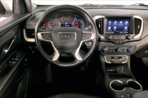 More photos of 2023 GMC Terrain SLT at Cable Dahmer Buick GMC of Independence, MO