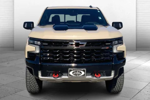 Photos of 2022 Chevrolet Silverado 1500 ZR2 for sale in Independence, MO at Cable Dahmer Buick GMC of Independence