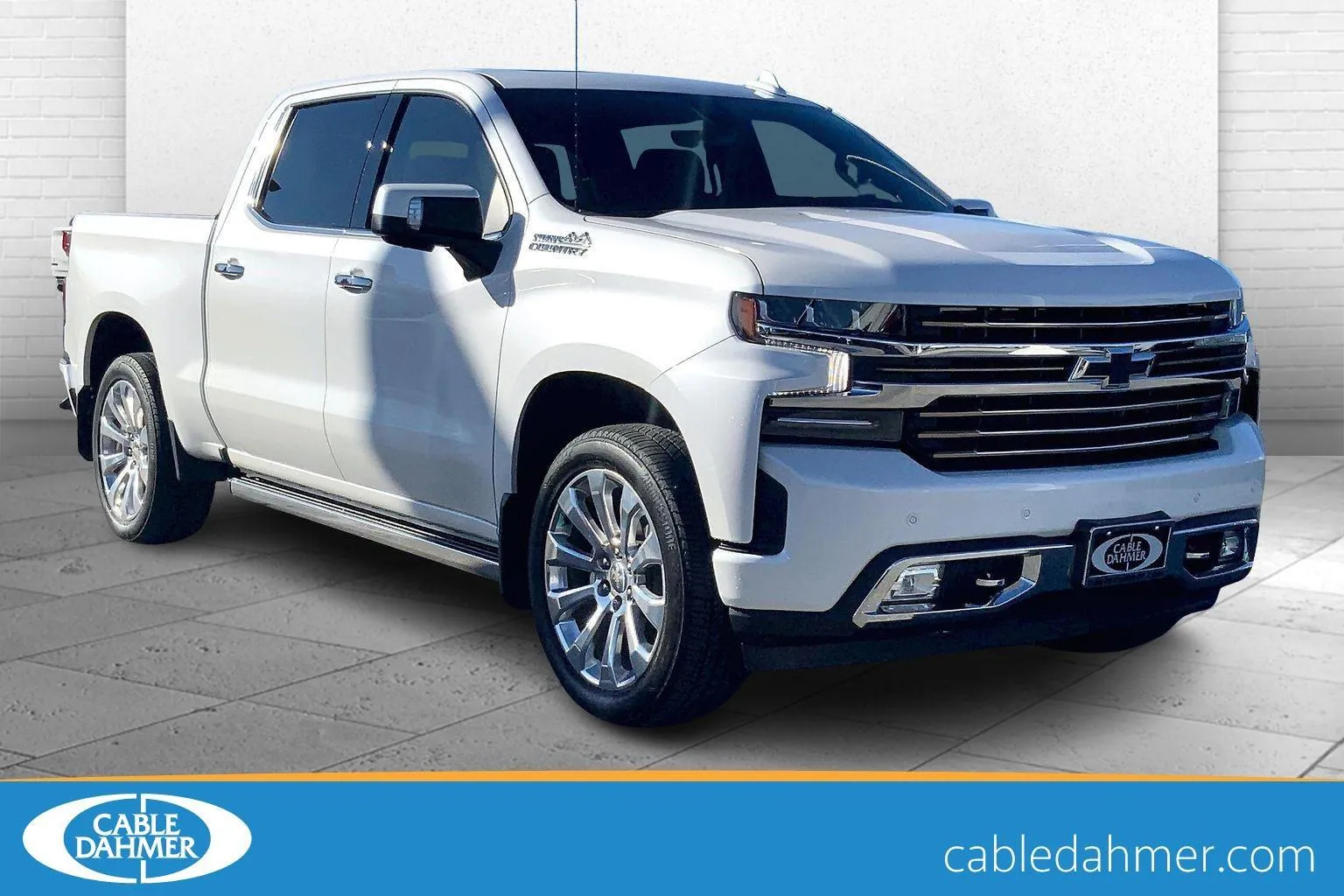 White 2021 Chevrolet Silverado 1500 High Country for sale in Independence, MO