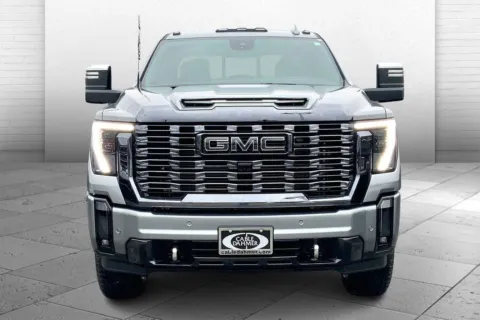 Photos of 2024 GMC Sierra 2500 HD Denali Ultimate for sale in Independence, MO at Cable Dahmer Buick GMC of Independence