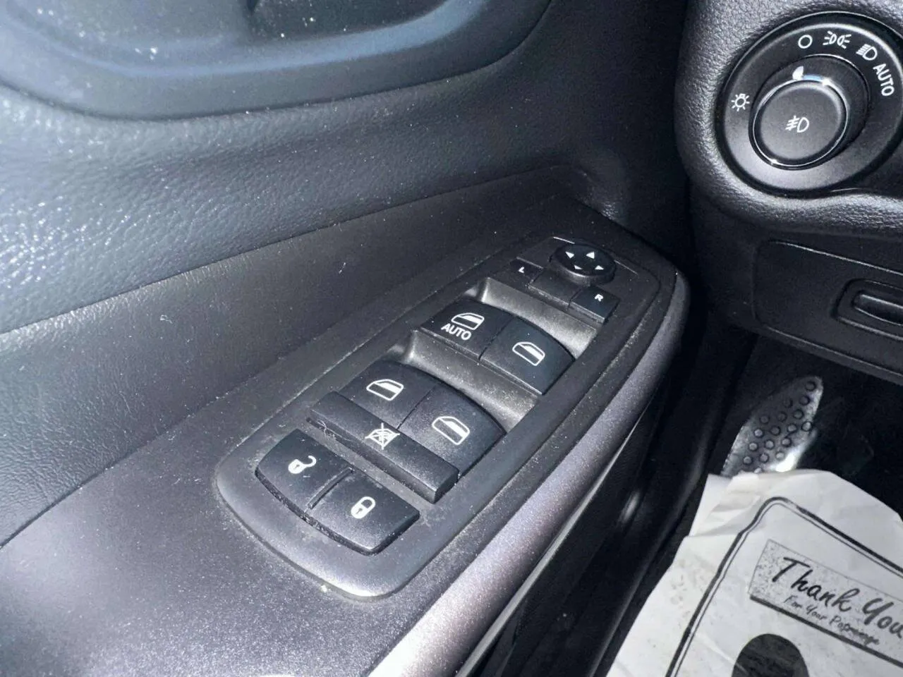 2019 Jeep Cherokee Latitude - Photo 28