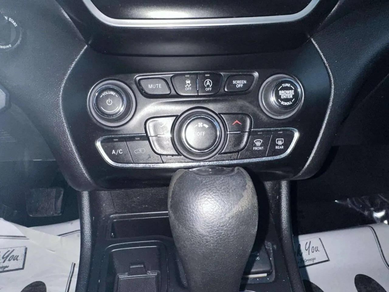 2019 Jeep Cherokee Latitude - Photo 31