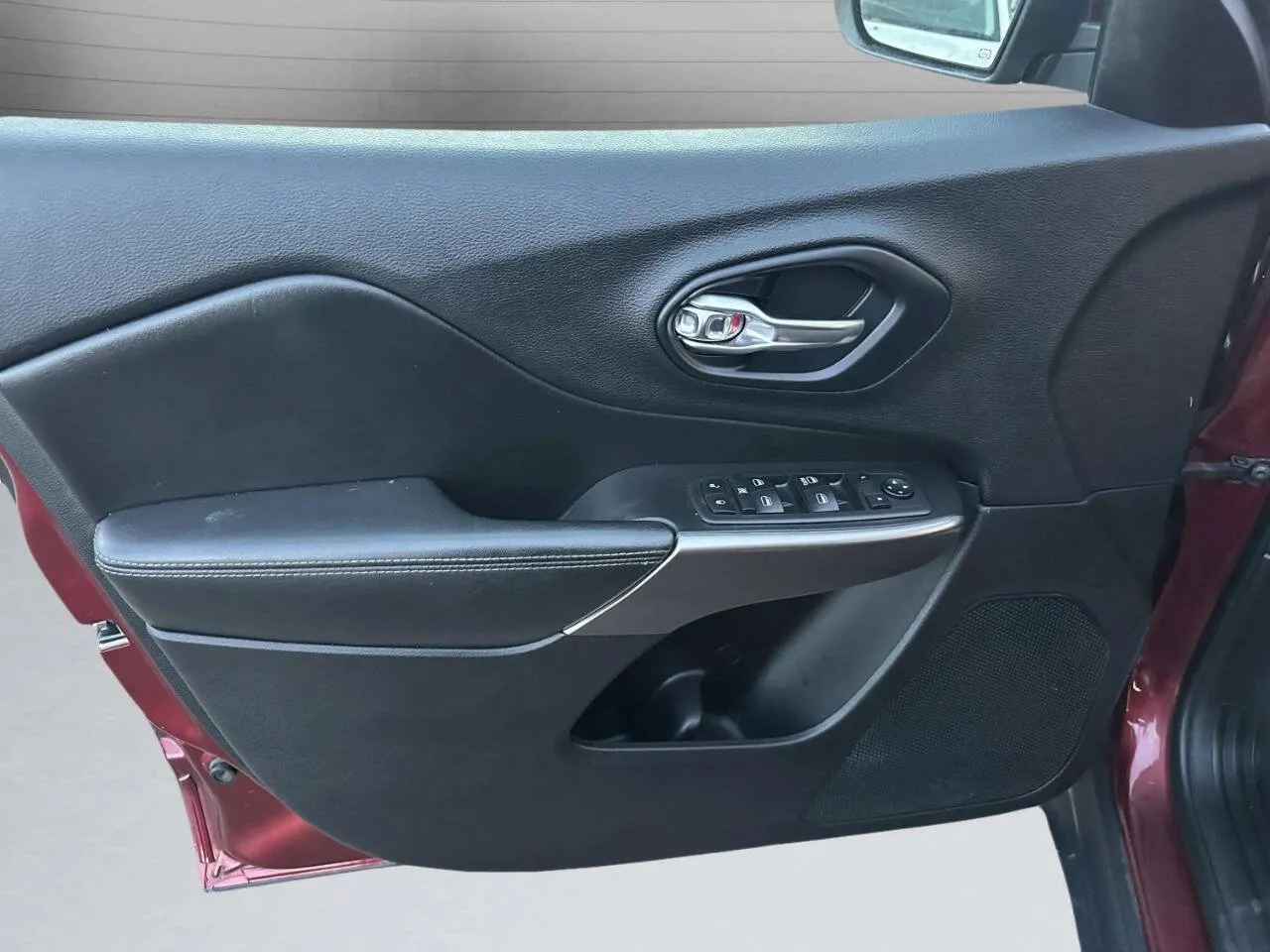 2019 Jeep Cherokee Latitude - Photo 13