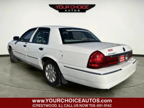 Another view of 2005 Mercury Grand Marquis LS Premium 4dr Sedan for sale in Crestwood, IL at Your Choice Autos - Crestwood