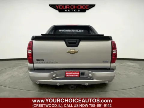 More photos of 2008 Chevrolet Avalanche LT w/1LT at Your Choice Autos - Crestwood, IL