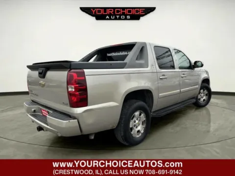 More photos of 2008 Chevrolet Avalanche LT w/1LT at Your Choice Autos - Crestwood, IL