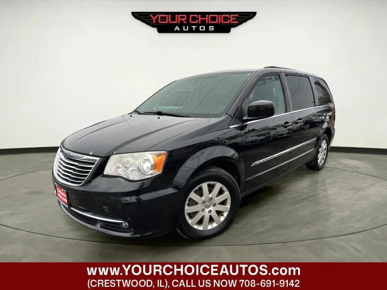 Black 2014 Chrysler Town & Country Touring for sale in Crestwood, IL