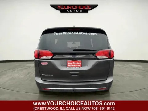 More photos of 2019 Chrysler Pacifica Touring L at Your Choice Autos - Crestwood, IL