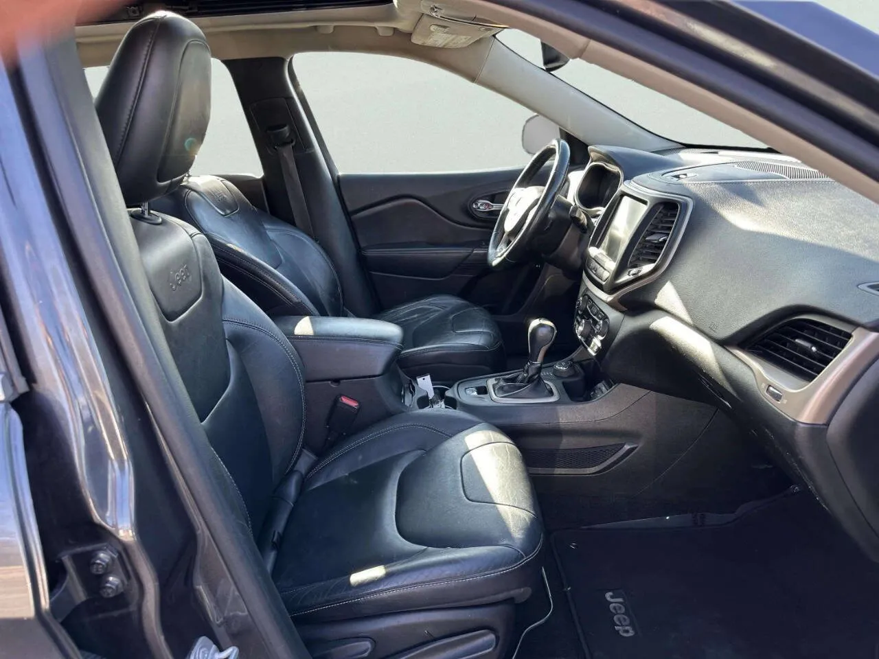 2015 Jeep Cherokee Limited - Photo 21