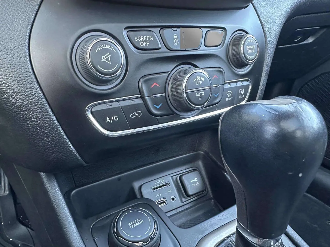 2015 Jeep Cherokee Limited - Photo 30