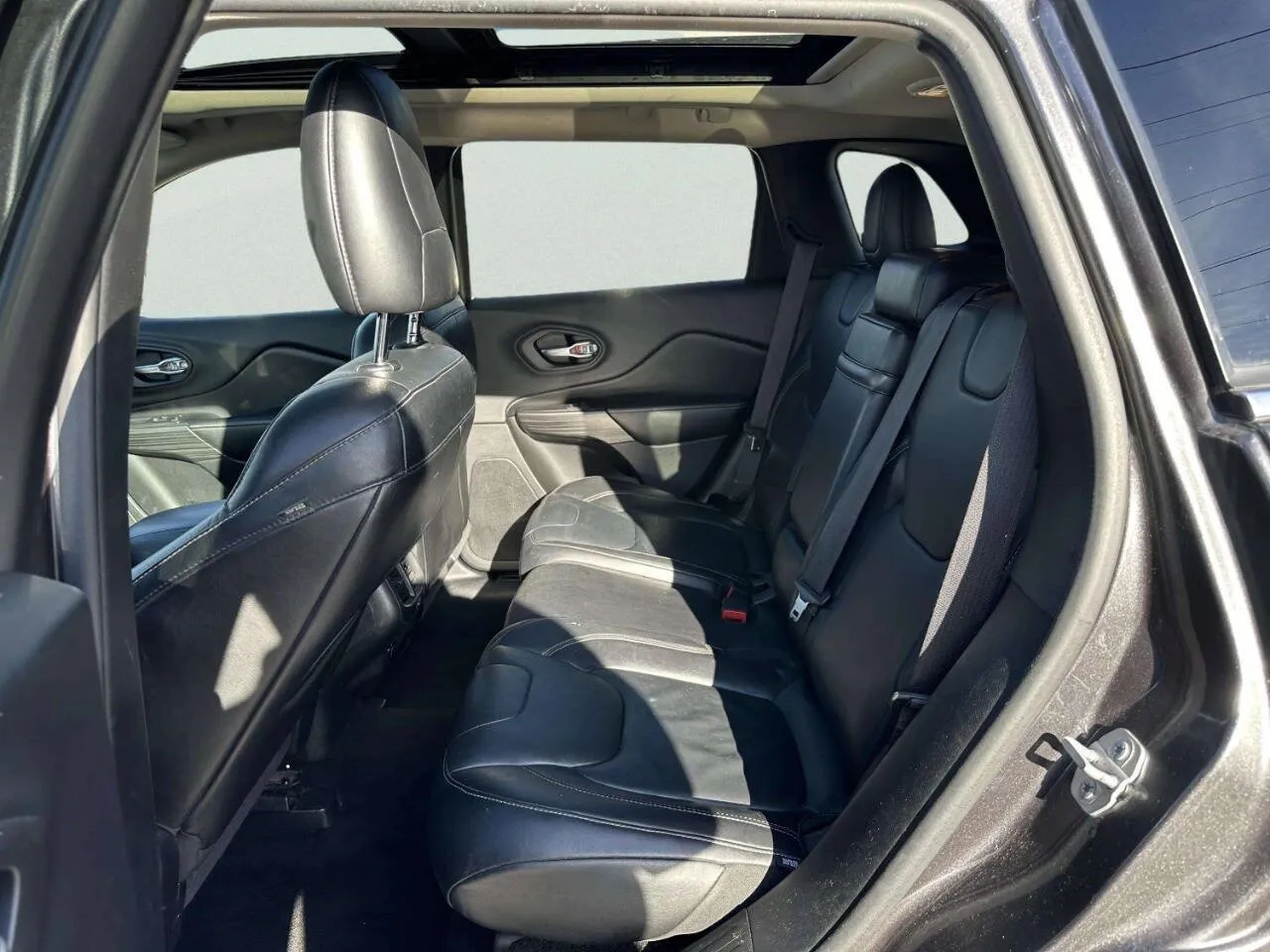 2015 Jeep Cherokee Limited - Photo 17