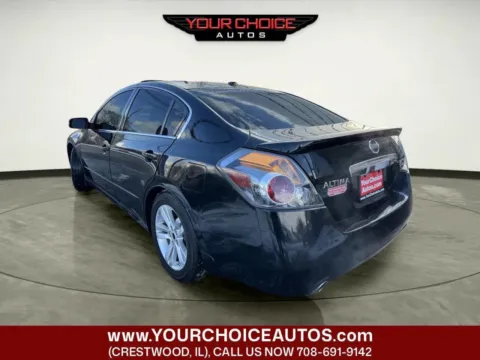 Another view of 2011 Nissan Altima 3.5 SR for sale in Crestwood, IL at Your Choice Autos - Crestwood