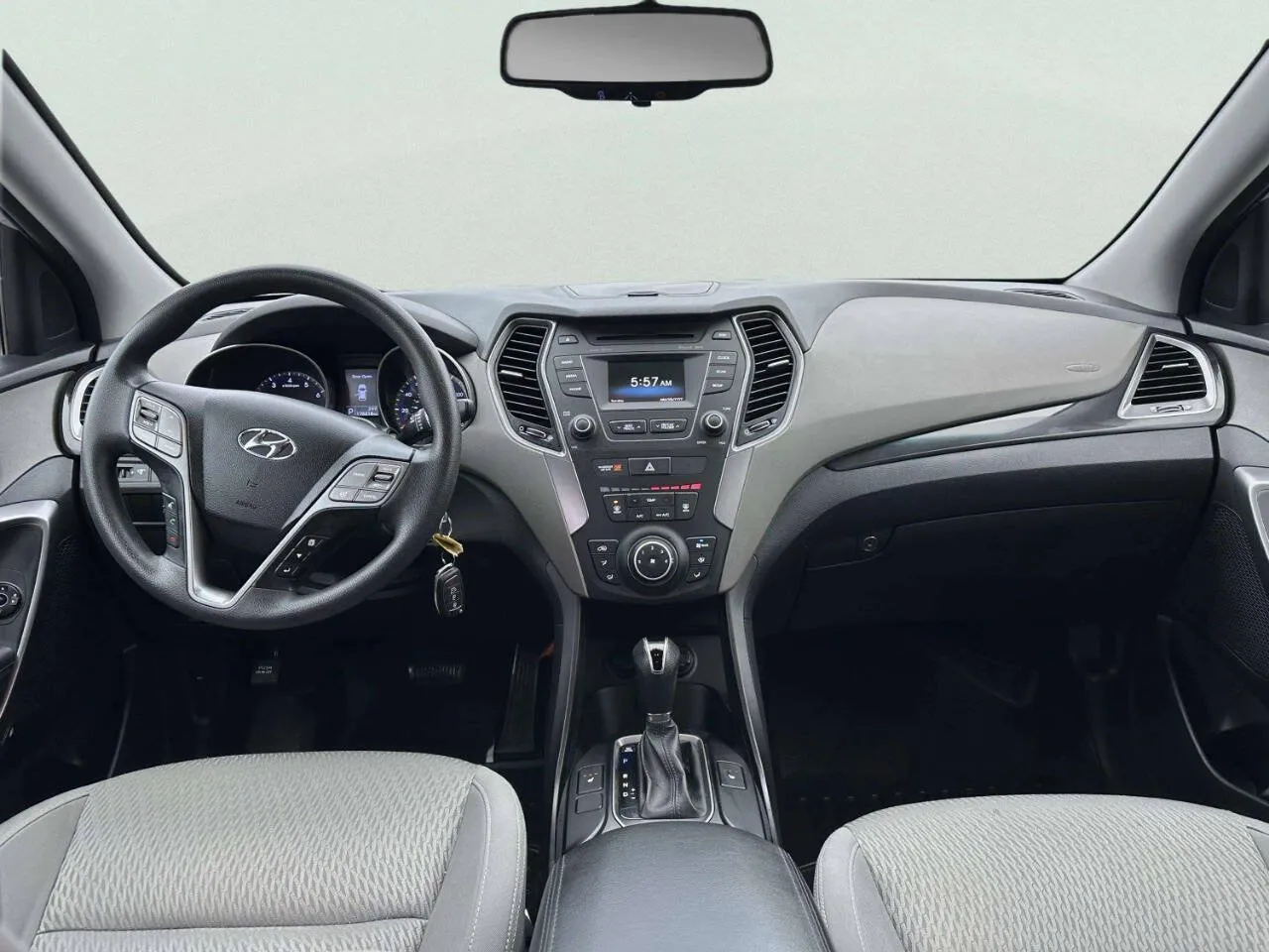 2016 Hyundai Santa Fe SE - Photo 36