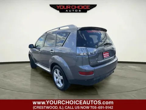 Another view of 2009 Mitsubishi Outlander XLS for sale in Crestwood, IL at Your Choice Autos - Crestwood
