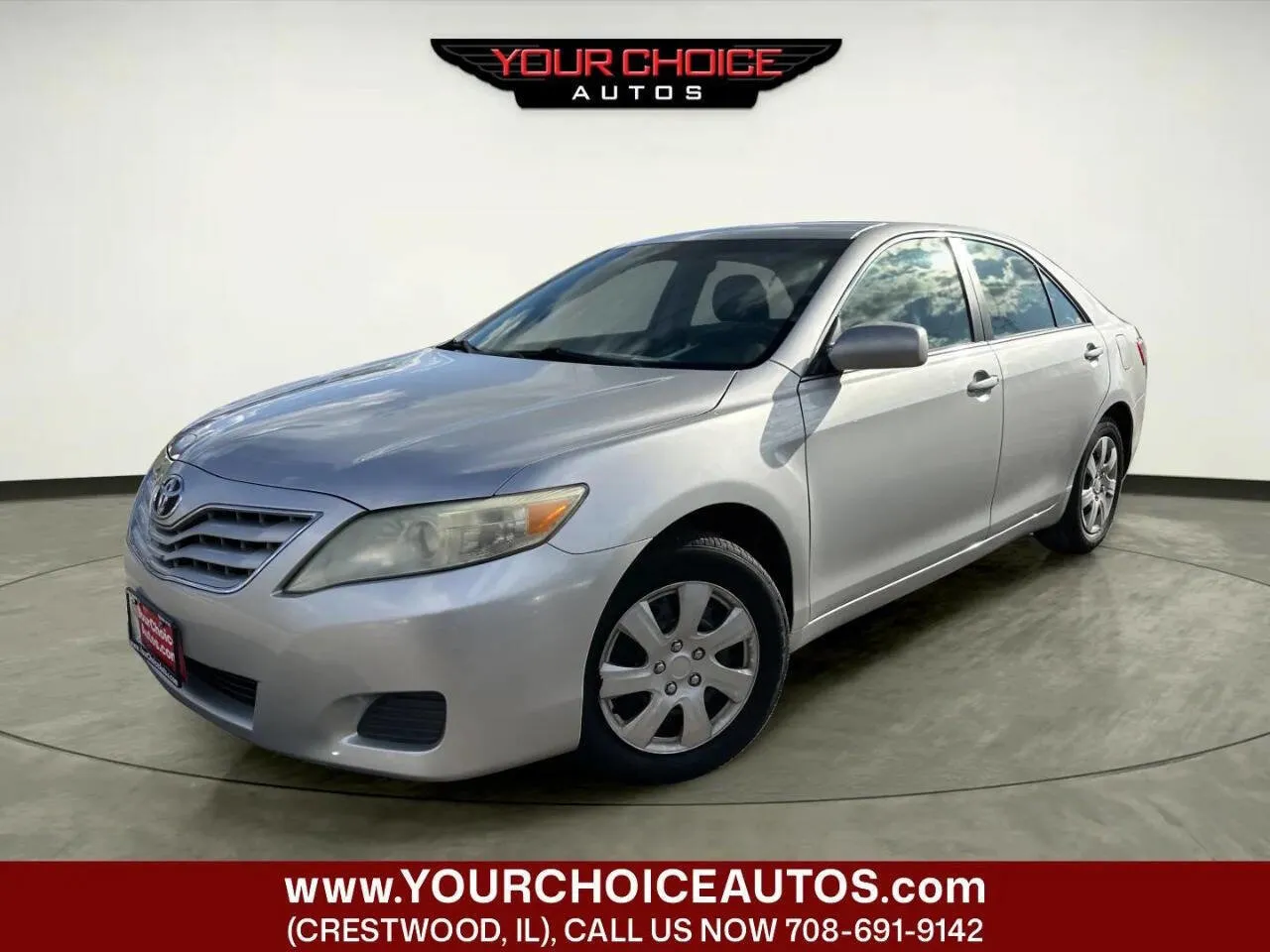 Silver 2011 Toyota Camry LE 4dr Sedan 6A for sale in Crestwood, IL