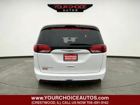More photos of 2017 Chrysler Pacifica Touring-L at Your Choice Autos - Crestwood, IL