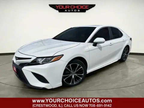 White 2018 Toyota Camry SE 4dr Sedan for sale in Crestwood, IL