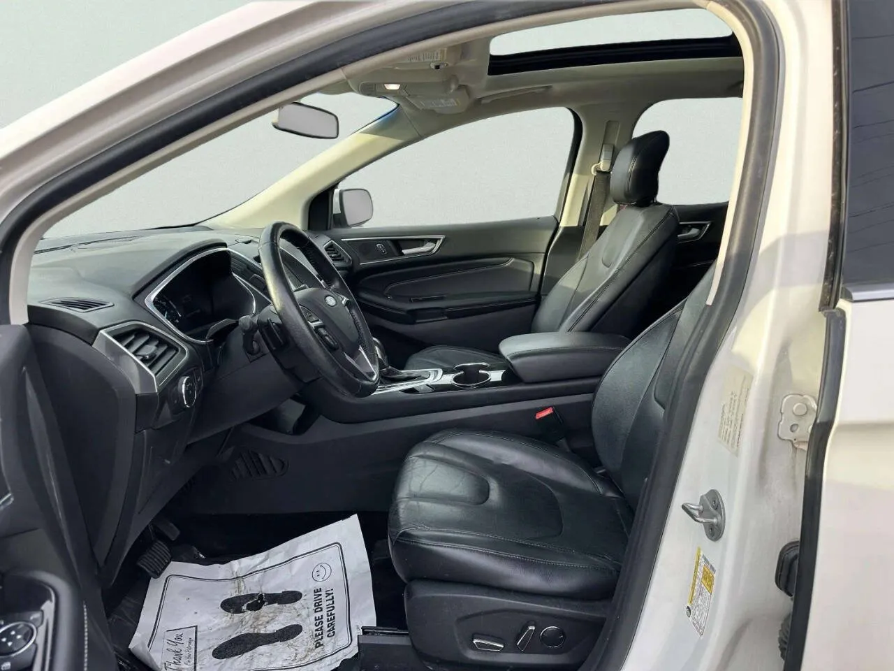 2016 Ford Edge Titanium - Photo 16