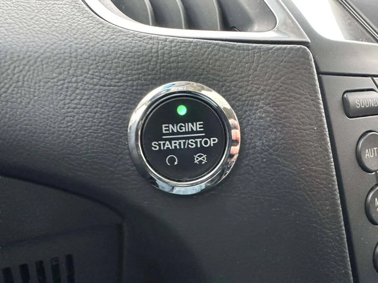 2016 Ford Edge Titanium - Photo 35