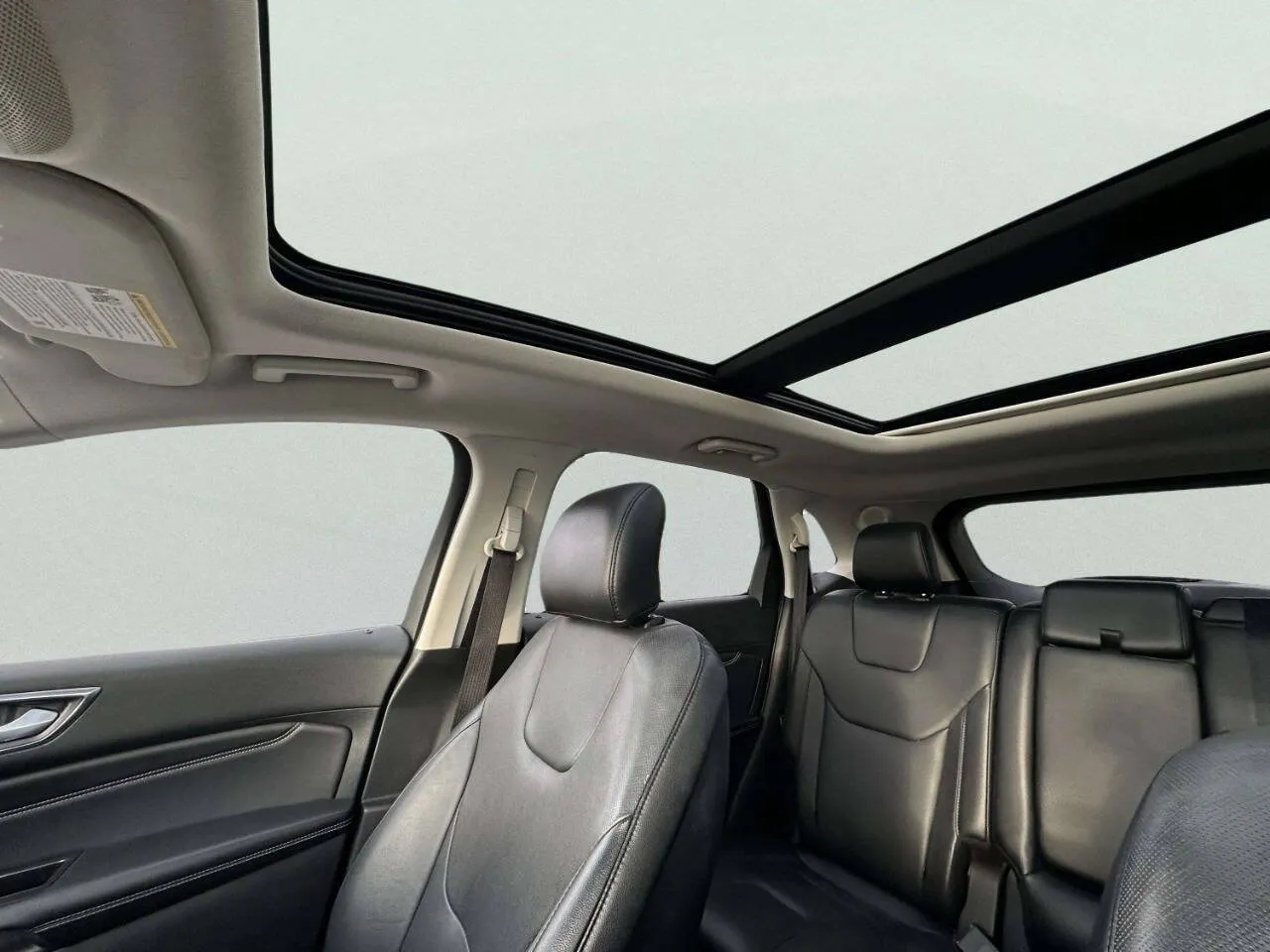 2016 Ford Edge Titanium - Photo 34