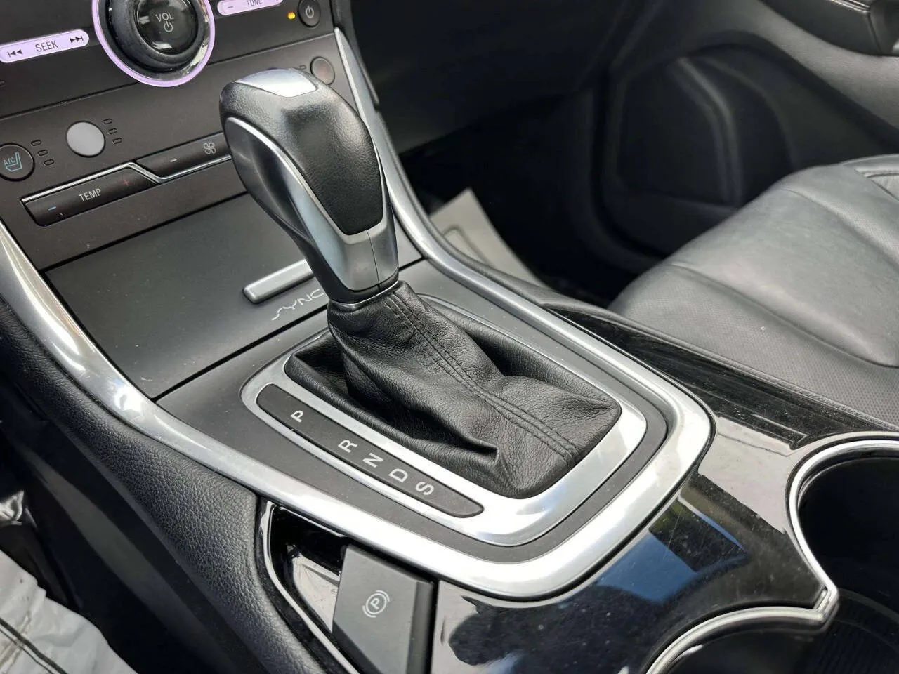 2016 Ford Edge Titanium - Photo 30