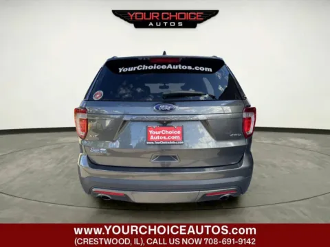 More photos of 2017 Ford Explorer XLT at Your Choice Autos - Crestwood, IL