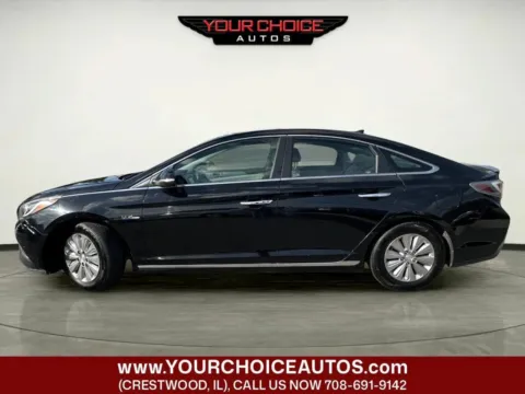 Photos of 2017 Hyundai Sonata Hybrid SE for sale in Crestwood, IL at Your Choice Autos - Crestwood