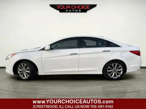 Photos of 2013 Hyundai Sonata SE for sale in Crestwood, IL at Your Choice Autos - Crestwood