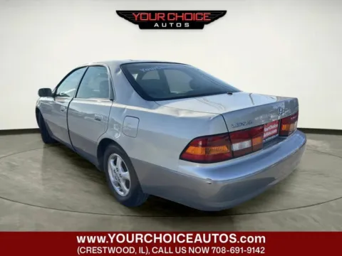 Another view of 1999 Lexus ES 300 Luxury Sport Sdn Base 4dr Sedan for sale in Crestwood, IL at Your Choice Autos - Crestwood