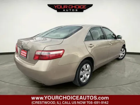 More photos of 2009 Toyota Camry LE 4dr Sedan 5A at Your Choice Autos - Crestwood, IL