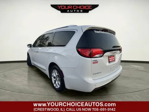 Another view of 2018 Chrysler Pacifica Touring L Plus for sale in Crestwood, IL at Your Choice Autos - Crestwood