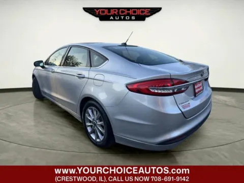 Another view of 2017 Ford Fusion SE for sale in Crestwood, IL at Your Choice Autos - Crestwood