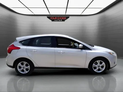 More photos of 2013 Ford Focus SE at Your Choice Autos - Crestwood, IL