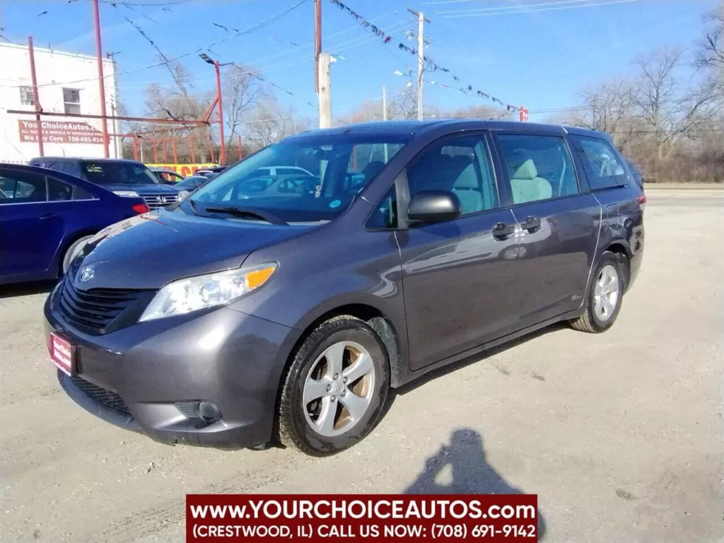 Used 2012 Toyota Sienna Base 7 Passenger 4dr Mini Van V6 for sale in ...