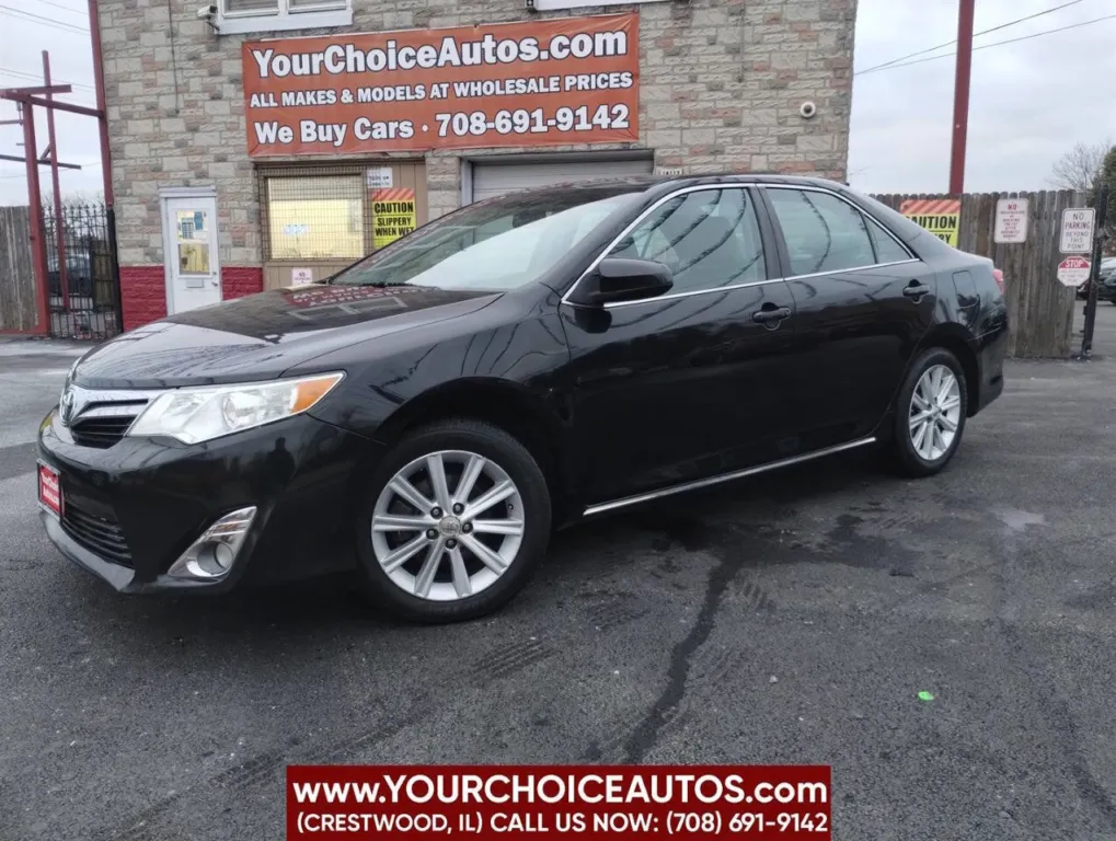 2012 Toyota Camry XLE V6 4dr Sedan for sale in Crestwood, IL