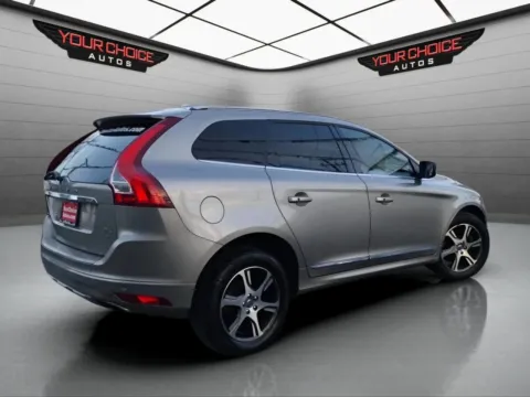 More photos of 2015 Volvo XC60 T6 at Your Choice Autos - Crestwood, IL