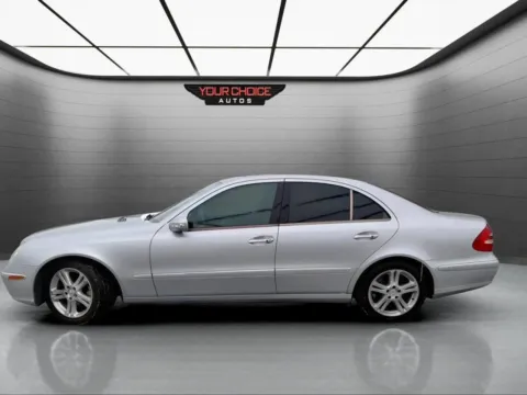 Photos of 2006 Mercedes-Benz E-Class 3.5L for sale in Crestwood, IL at Your Choice Autos - Crestwood