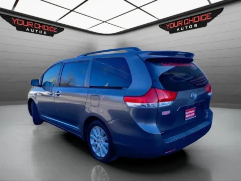 Another view of 2013 Toyota Sienna XLE 7 Passenger AWD 4dr Mini Van for sale in Crestwood, IL at Your Choice Autos - Crestwood