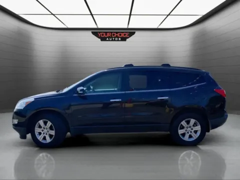 Photos of 2012 Chevrolet Traverse LT w/2LT for sale in Crestwood, IL at Your Choice Autos - Crestwood