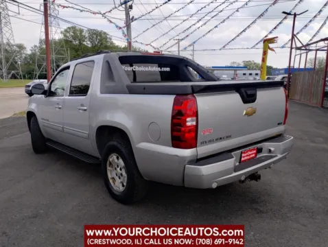 Another view of 2011 Chevrolet Avalanche LS for sale in Crestwood, IL at Your Choice Autos - Crestwood