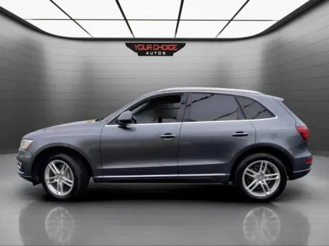 Photos of 2017 Audi Q5 Premium for sale in Crestwood, IL at Your Choice Autos - Crestwood