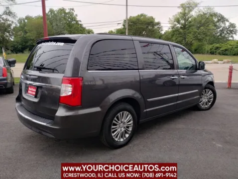 More photos of 2015 Chrysler Town & Country Touring-L at Your Choice Autos - Crestwood, IL